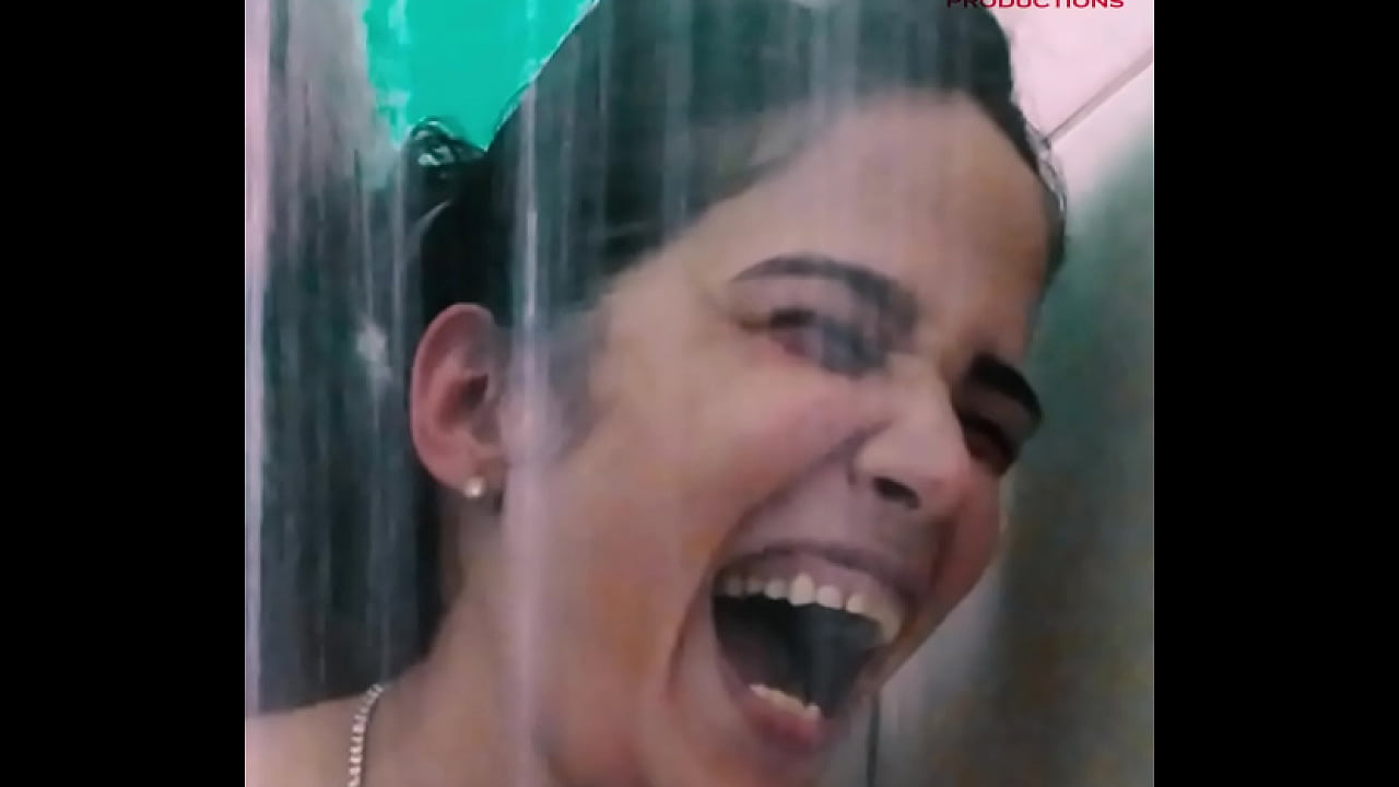 ?Cleaning? up with ?Jazmin shave? to vibrate