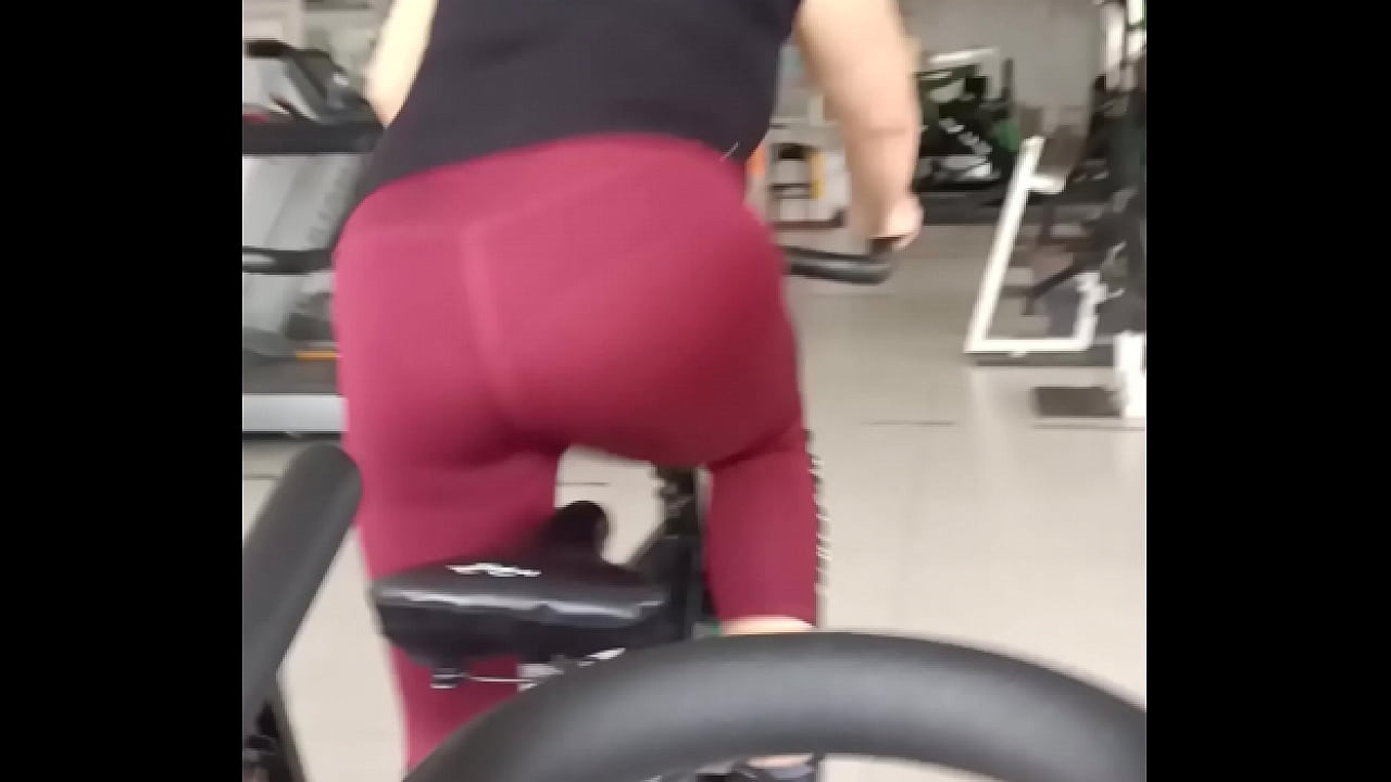 El Jefe De Mi Marido Me Espia En El Gym Me Convence Con Dinero De Darle Concha Y Culo Sin Preservativo (Chupo Mis Calzones) A Cambio De Mejores Condiciones Para Mi Esposo En Usa Medellin Colombia 1 XXX FULL ON RED