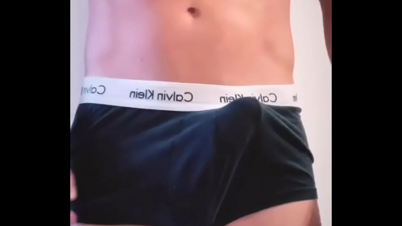 Daniisan16 y su bulto