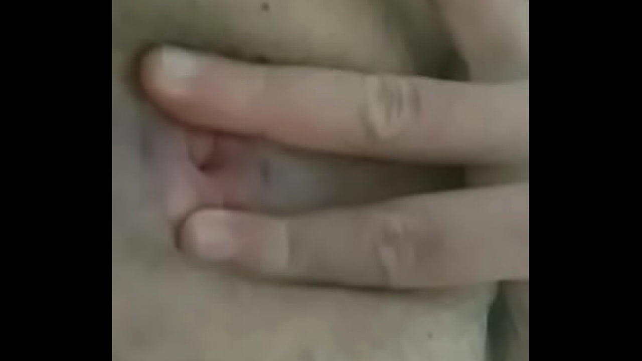 Metendo o dedo no cu