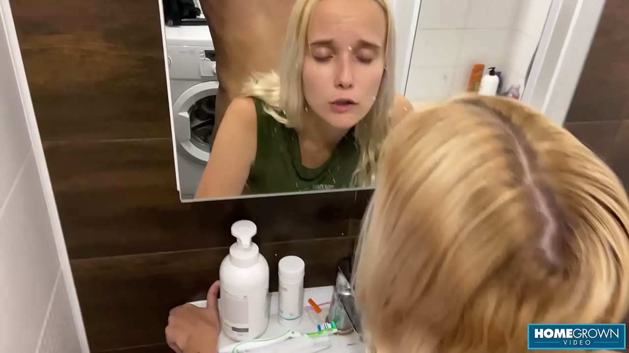 Sexy Couple Turn Their Building Tour Into A Steamy Rooftop Tease