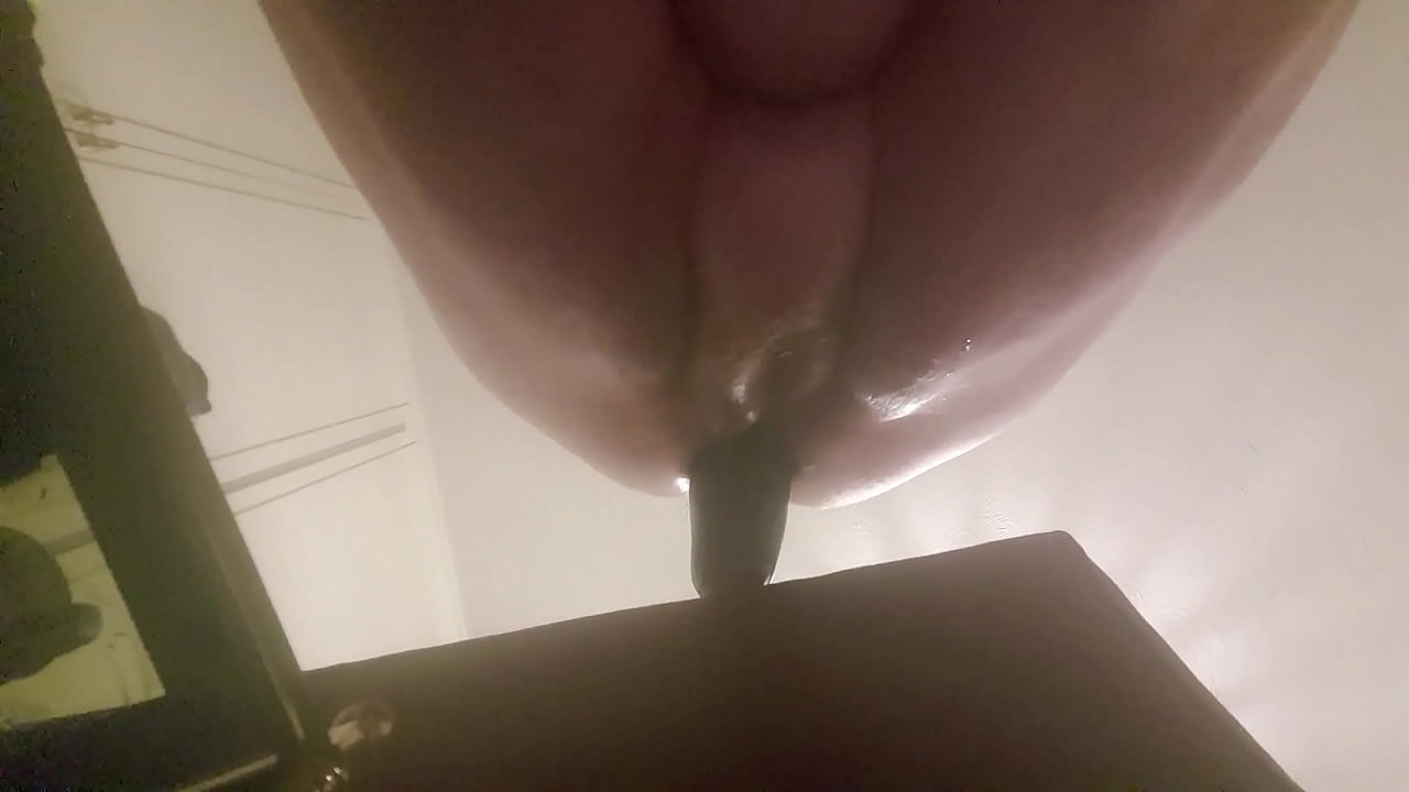 Bbw extreme eggplant anal insertion
