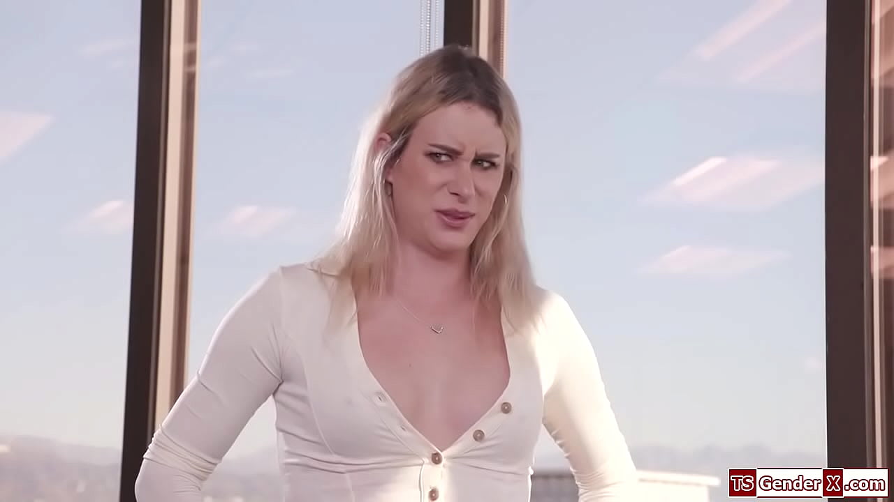 Employee gets a hard on thinking of trans boss Nikki Vicious and jerks off to her.The small tits tgirl facefucks him.He rims the ts and barebacks her