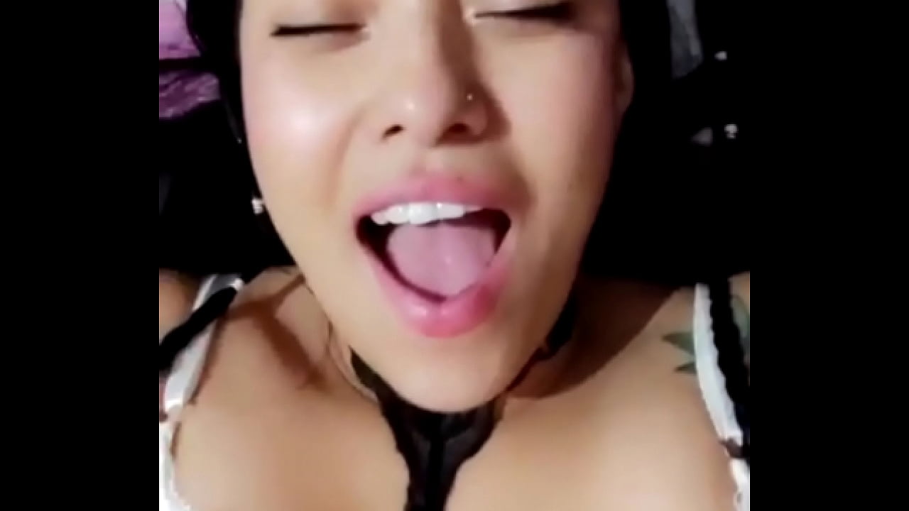 FACE OF PLEASURE WHILE SHE MASTURATED FOR YOU, BLUEE IS BEAUTIFUL