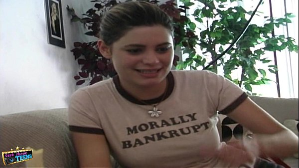 Lesbian fuck behind the scenes