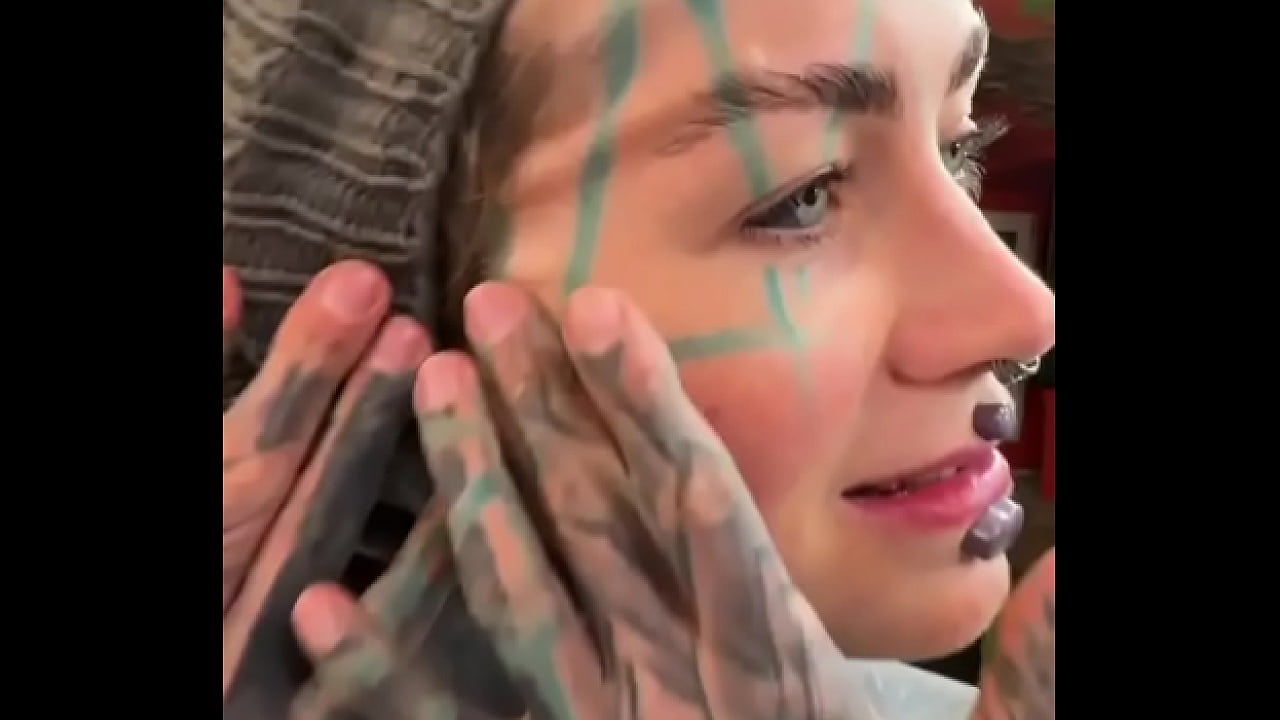 Do you like this kind of bodymodification ? Let me know in the comments your thoughts.