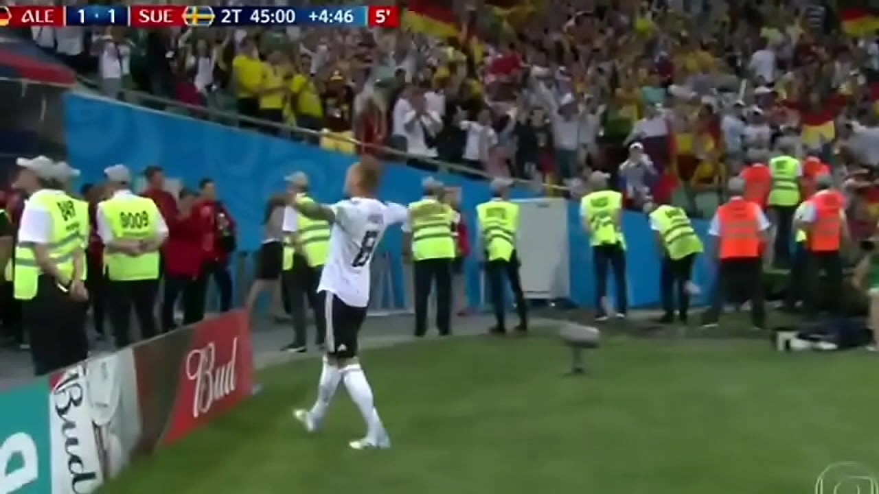 gol da alemanha contra a su&eacute;cia