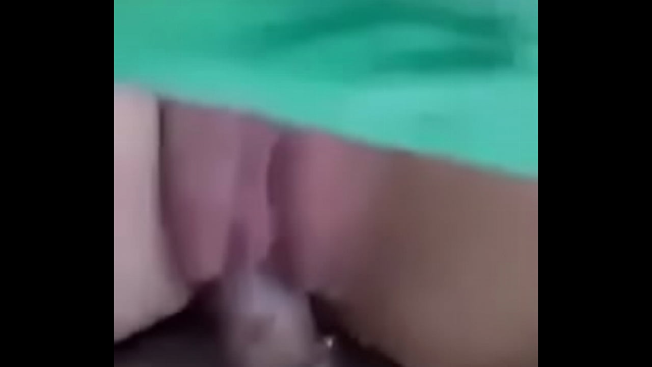 Sumabog sa puke ang tamod