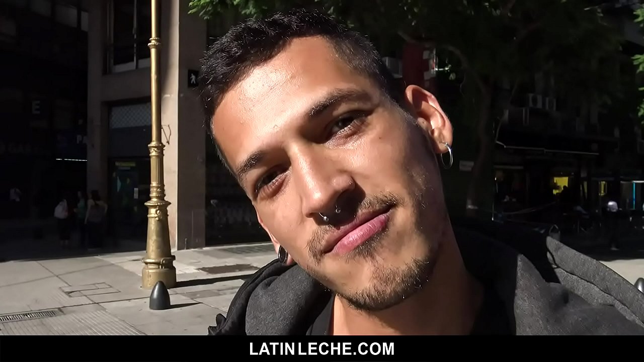 Scruffy Punk Gets Barebacked For Cash