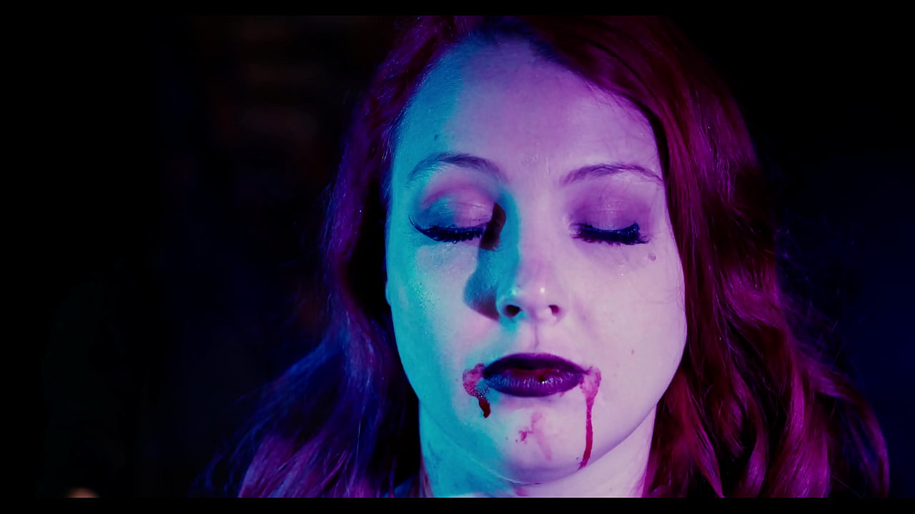 VAMPYR - UNCENSORED ft. Winter Legh Mr. Rogers