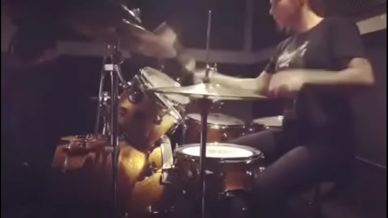 hot drummer felicity drums