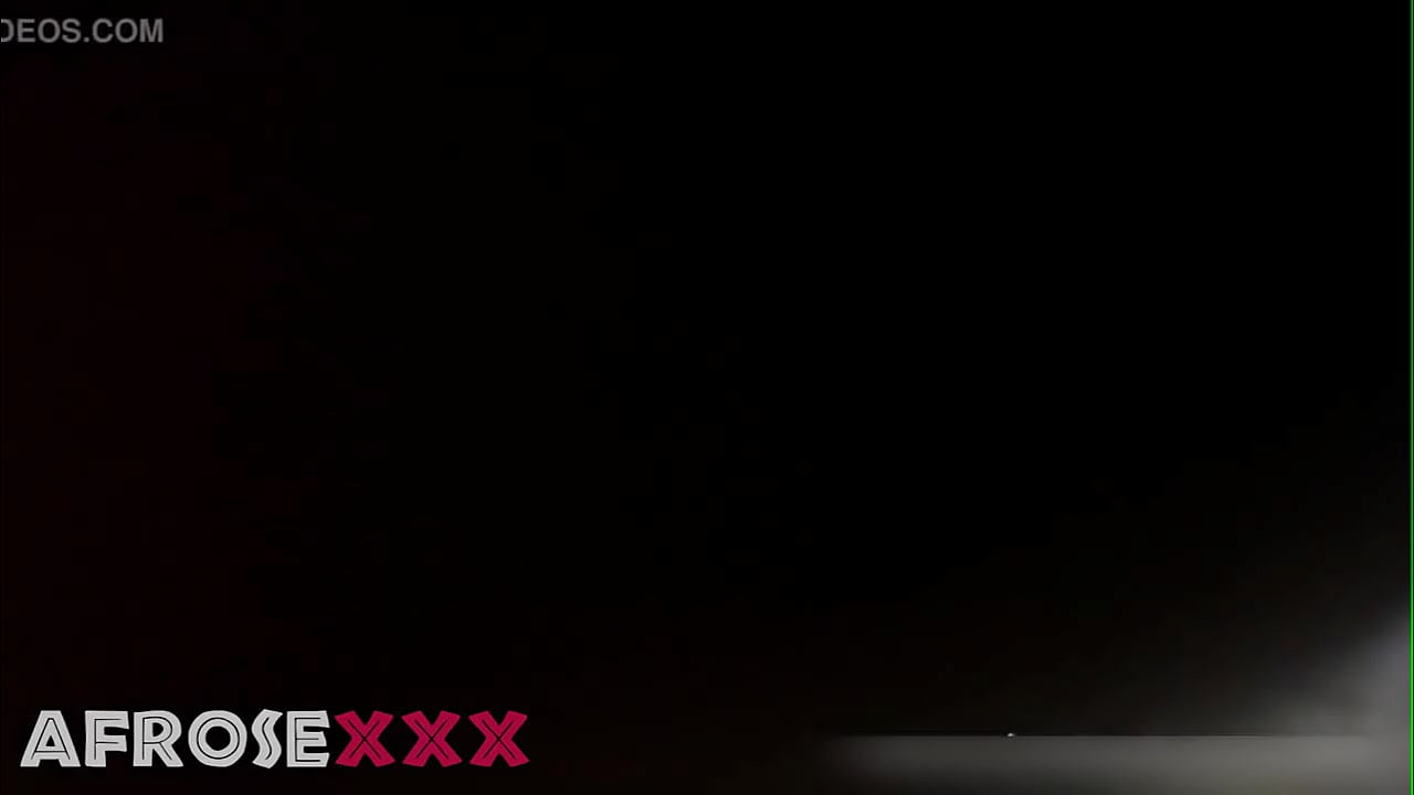 MILF &eacute;b&egrave;ne sexy donnant une pipe incroyable qui se sent vraiment bien - Partie 4