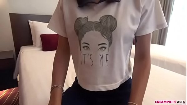 Semen spilled from her tight Thai vagina