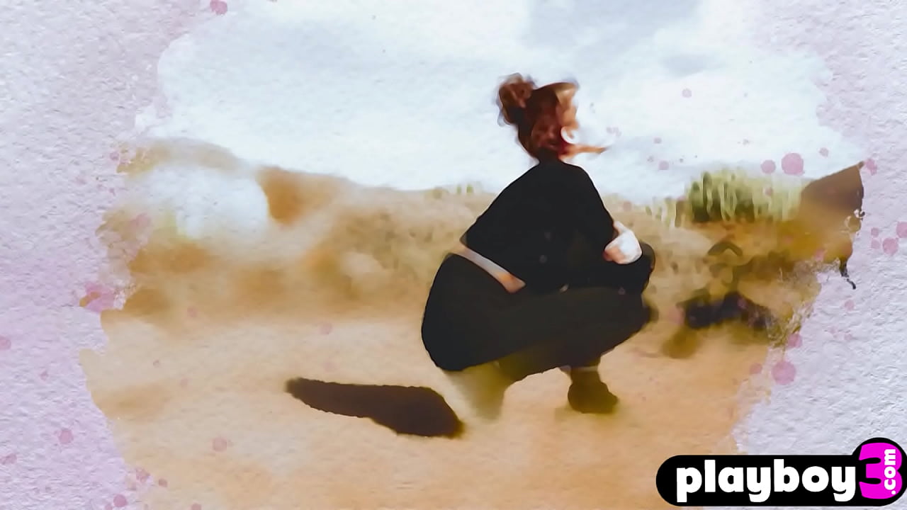 Sweet teen Taya Vais showed her perfect body and enjoyed it