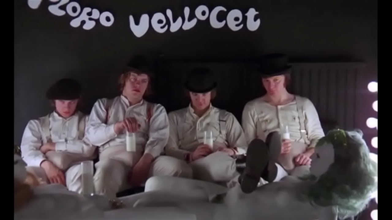 escenasdelaPel&iacute;cula"LaNaranjaMec&aacute;nica"parte1