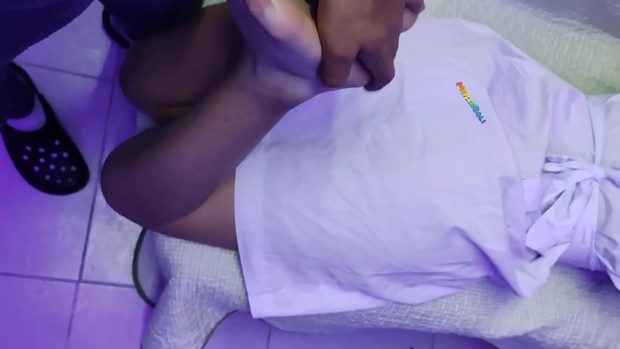 COLEGIALA TAN SOLO 18 A&Ntilde;ITOS ES LLENADA DE LECHE POR SU MAESTRO ANTES DE IR A LA ESCUELA VIDEO CASERO REAL AMATEUR