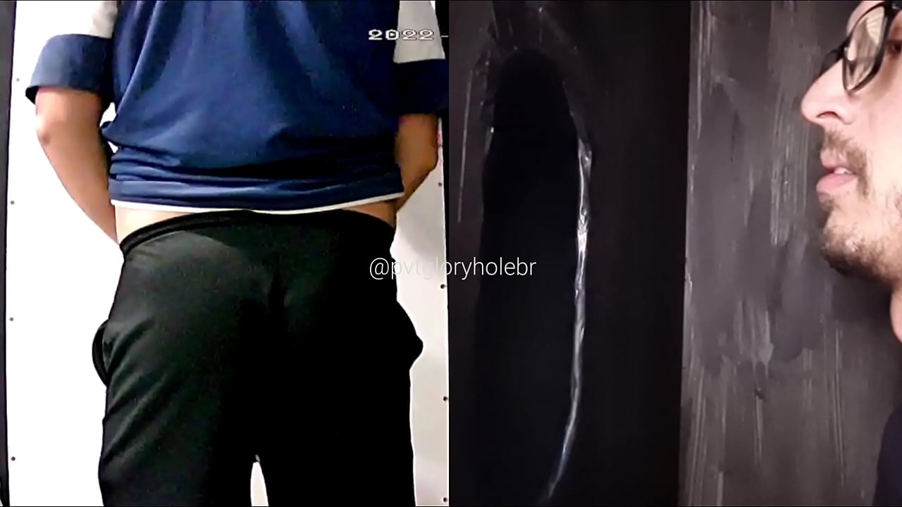 PAU UNCUT SOLTANDO LEITE NA CABINE CASEIRA (COMPLETO NO RED)