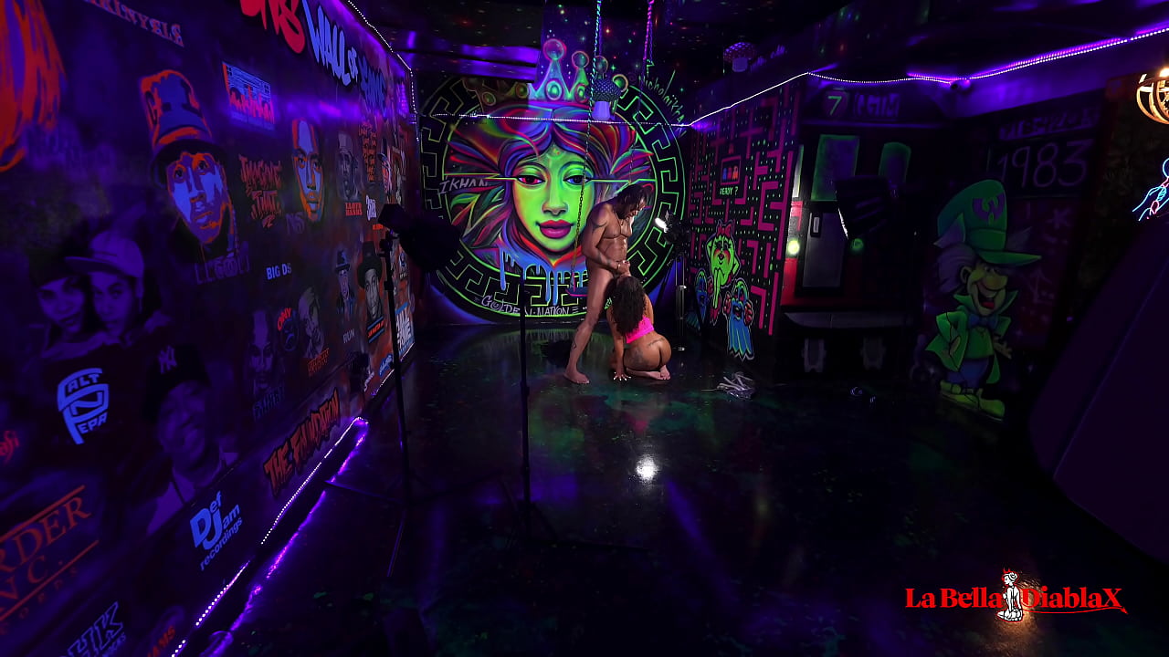 BTS of big booty Latina draining Fat dick to massive facial