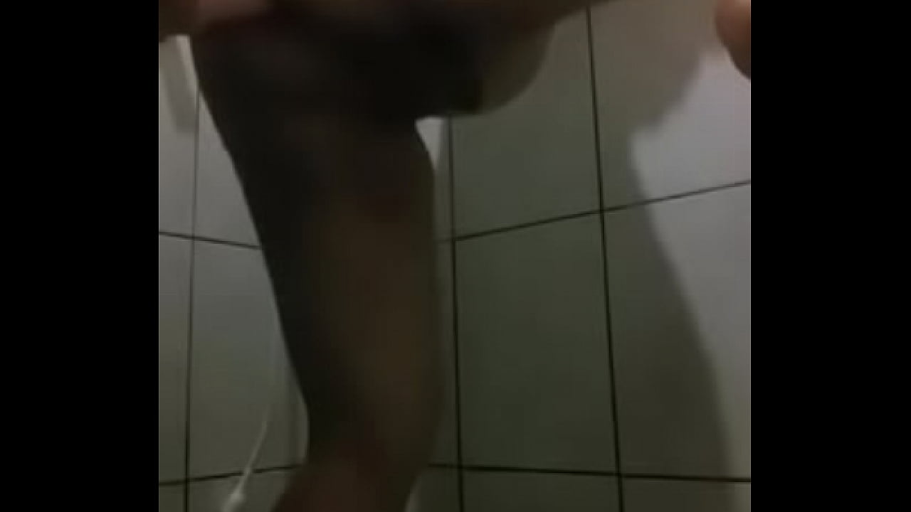 Gordinho afim de sentar de novo