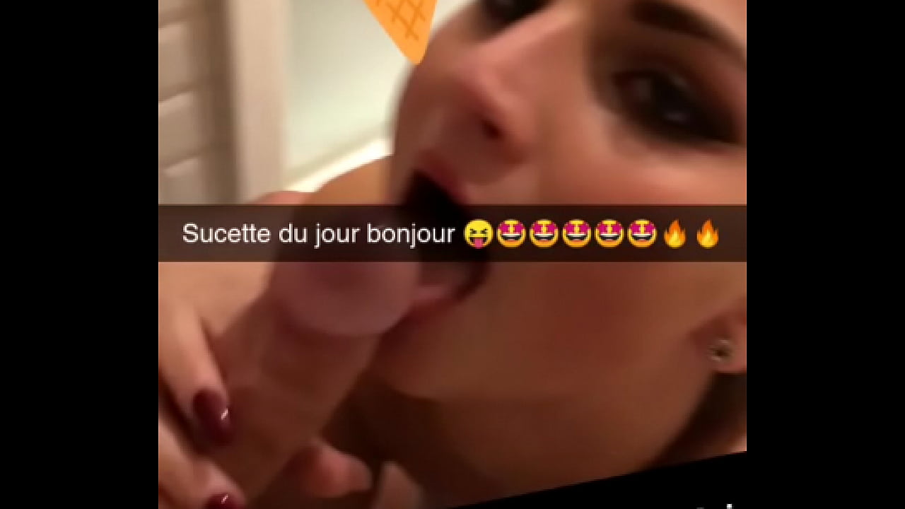 Ma pipeuse me suce et avale sous la douche