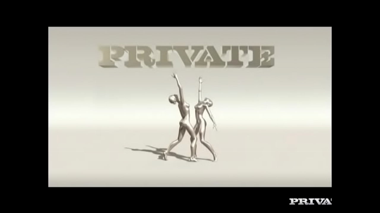 Cayenne Klein Gets Pussy Pounded Deep and Fast While in Salty Ocean