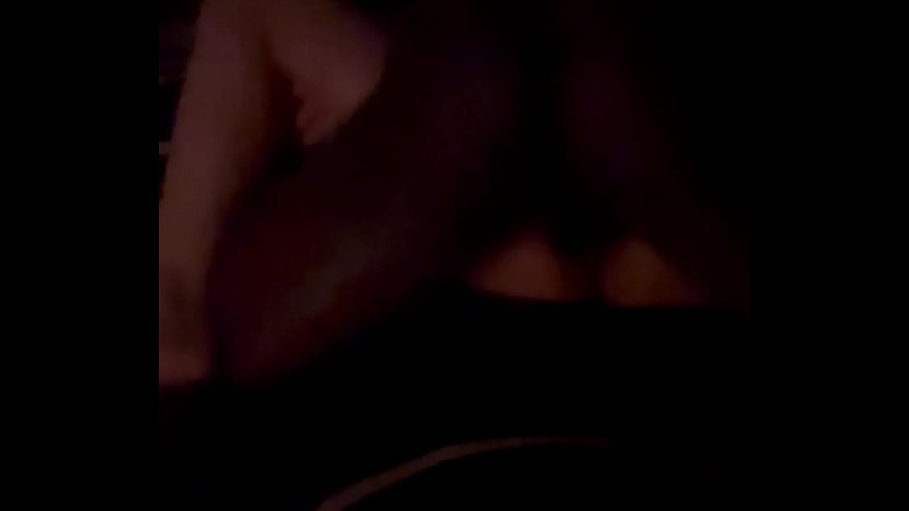 Cornudo mira a esposa ser cojida por bbc