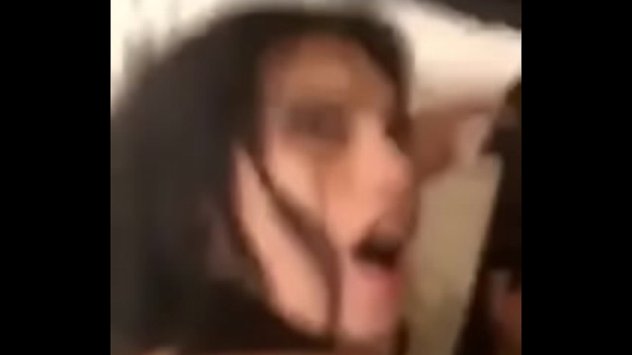 Hermano tiene sexo con su hermana cuando mam&aacute; no est&aacute; en casa