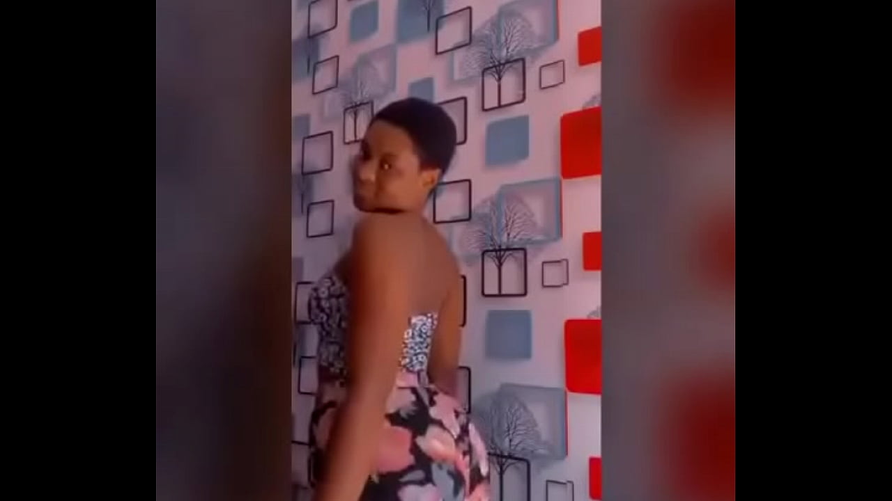 SEXY GH TEEN SEDUCTIVE TWERKS