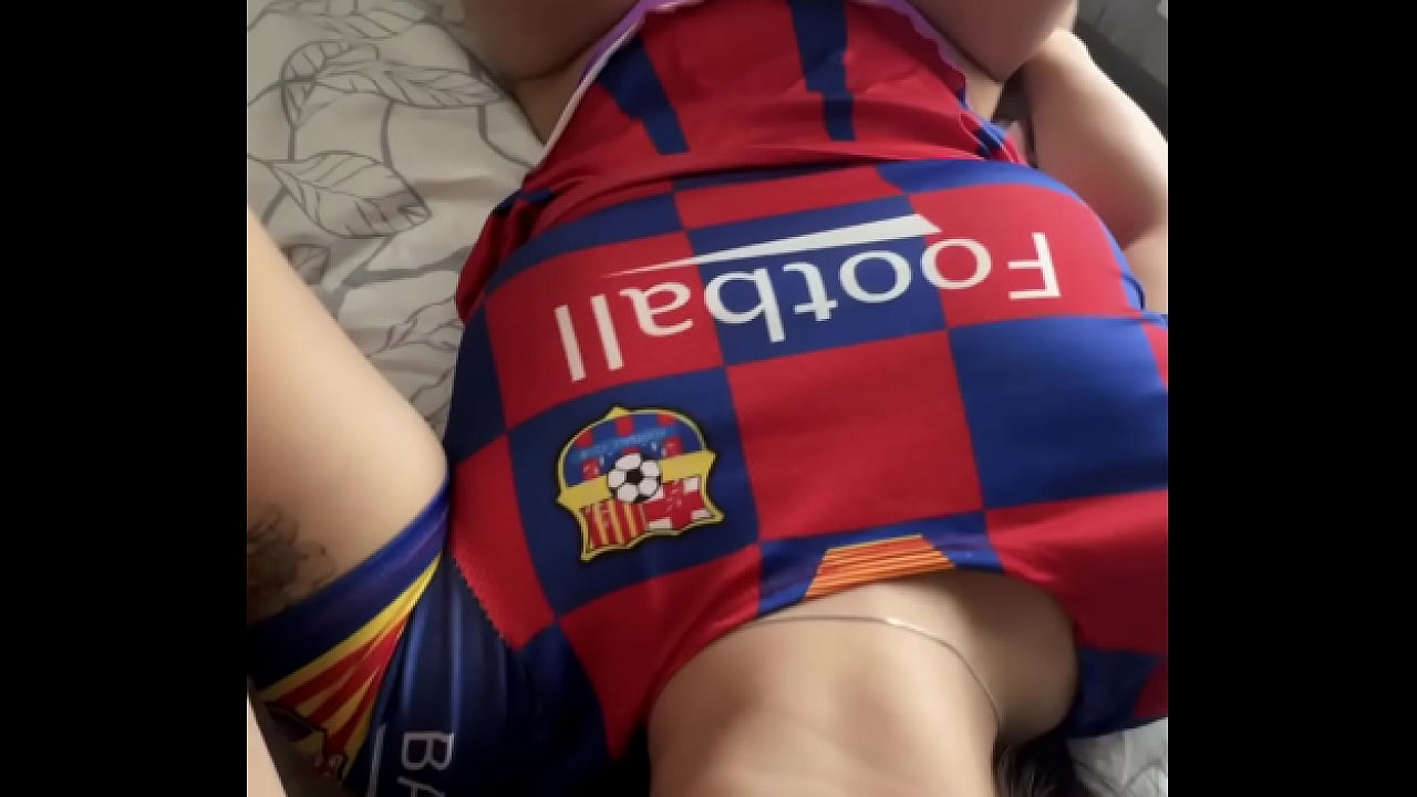 Hot cheerleader with a big ass fucks two cocks