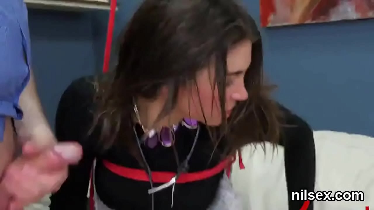 Insane whore gets her fuckholes stretched and toughly plowed