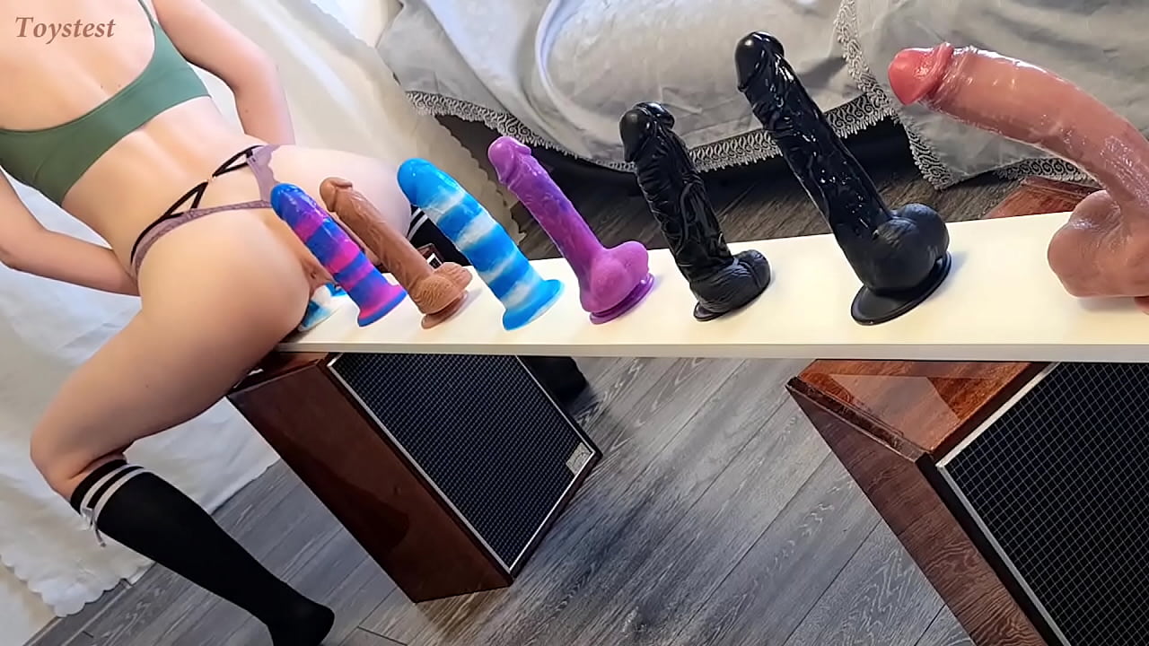 The choice is obvious) From Small To Big and...and Orgasm END )