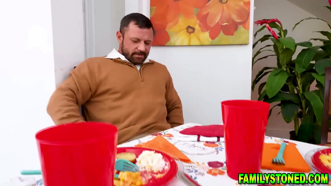 Arietta Adams and Cherry Fae sharing Nade Nastys big cock