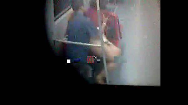V&iacute;deo flagra casal fazendo sexo em trem em SP (Realmente sem tarja)   Videolog  calangopreto2
