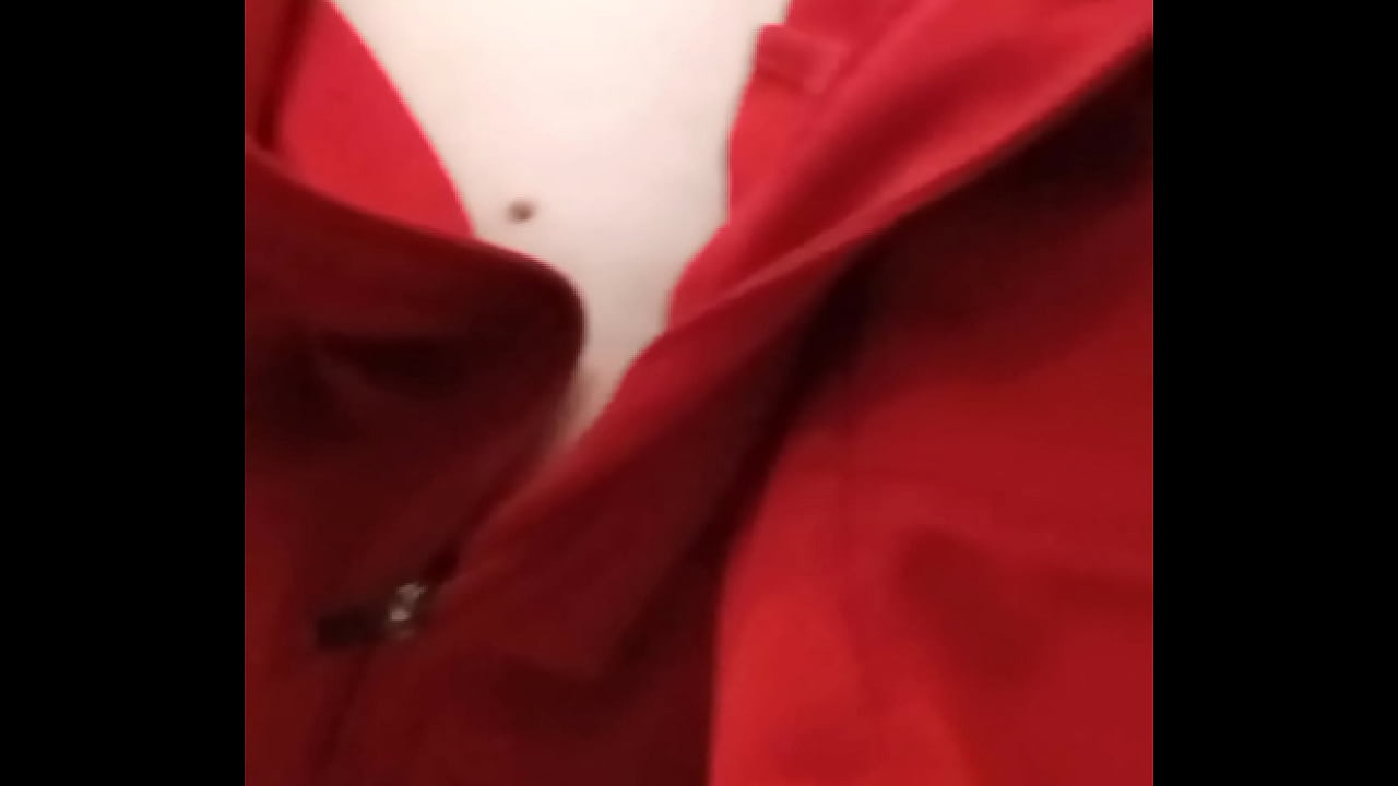 Pissing and open pussy