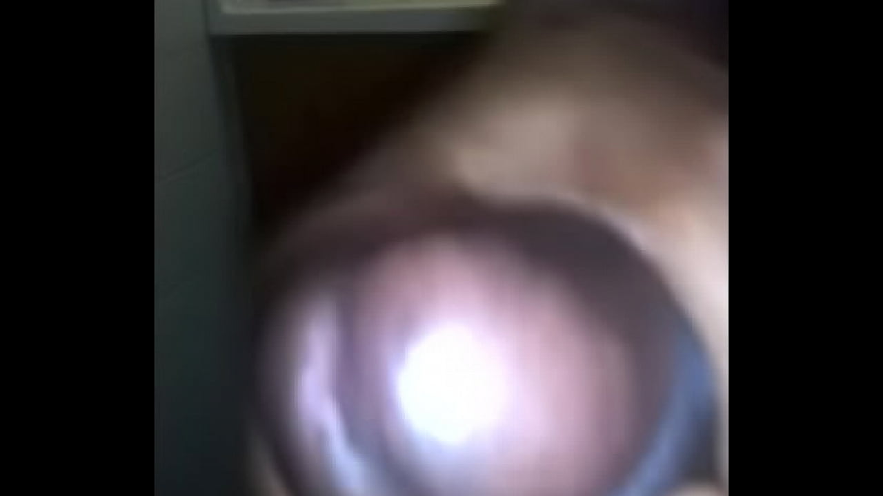 Bussin Dat Nut - Elephant-trunk's