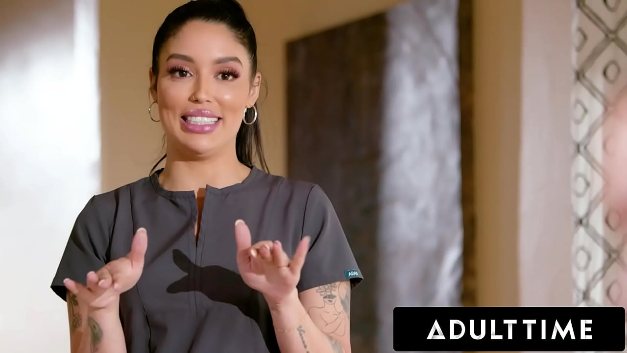 Lucky Stud Getting Nuru Massage Ends In WILD OILY 3-WAY