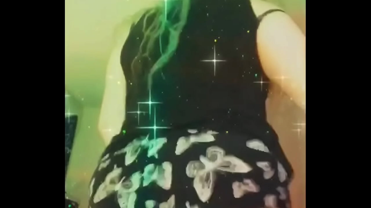 White girl ass, bouncing up and down