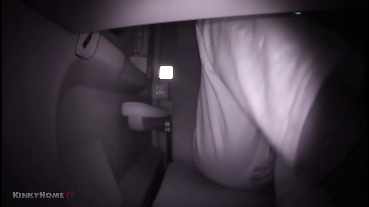 Real Girl masturbates in fron of me in the train!