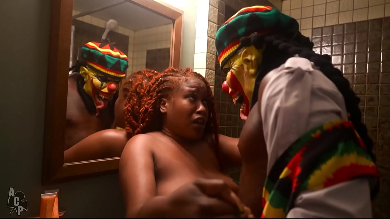 Sexy Ass Slut Getting Fucked Good By Jamaican Clown Daddy