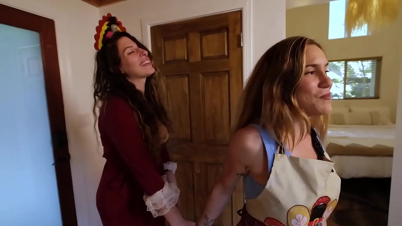 Taboo Thanksgiving Breeding Ceremony! Bisexual Orgy - Steve Rickz, Chloe Kreams, Aderes Quin, Tony Genius, Cliff Jensen