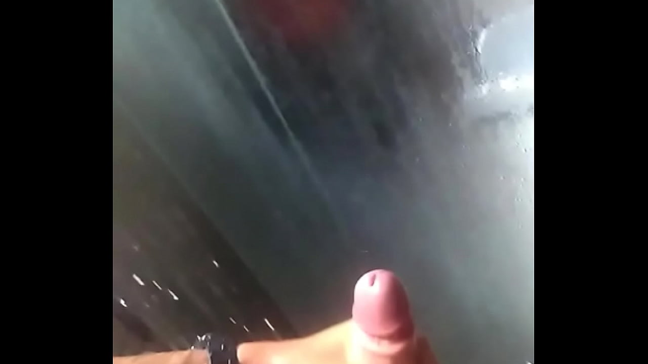 Procuro novinha afim de sexo amador na regi&atilde;o de Campinas