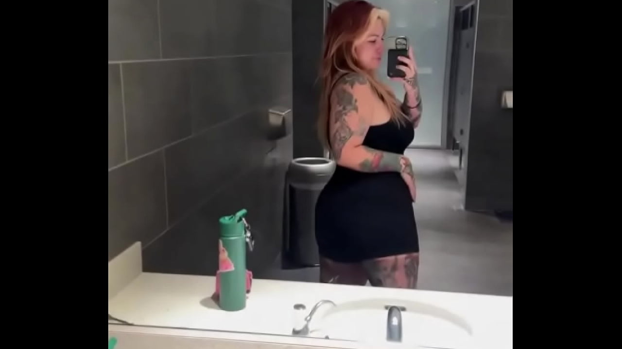 Consequences of wearing a one piece to the gym... full nude potty breaks