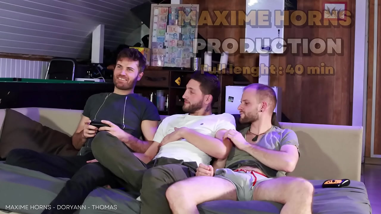 Gaming with friends double penetration bareback versatile big dicks twinks maxime horns doryann marguet