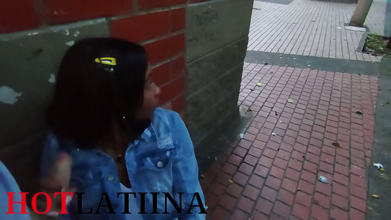Me Folle una Prostituta en Publico por 1 dolar