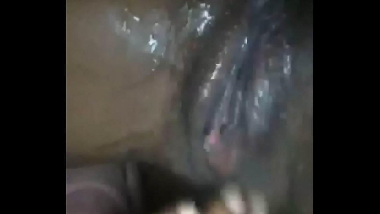 Squirting pussy on vibe