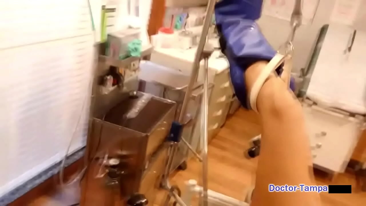 Dr Tampa - Human Guinea Pigs - Maria Santos