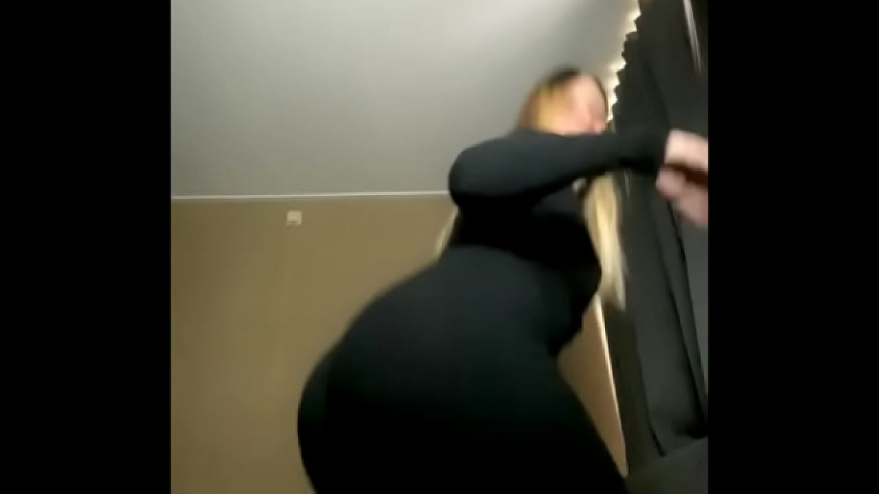 Kitty wants to play - Round 13 &ndash; itskinkykitty - Compilation video - remix video - music - twerking &ndash; dancing