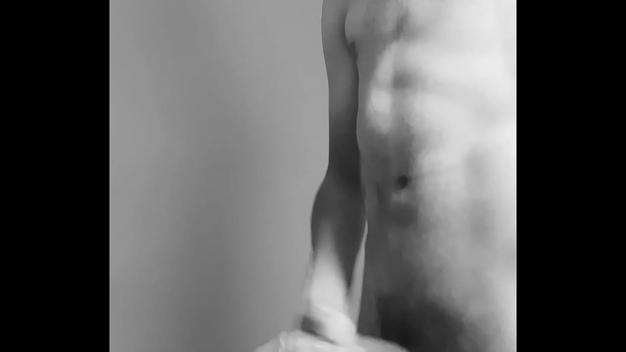 Bem grosso ,pra sua bucetinha quilate.