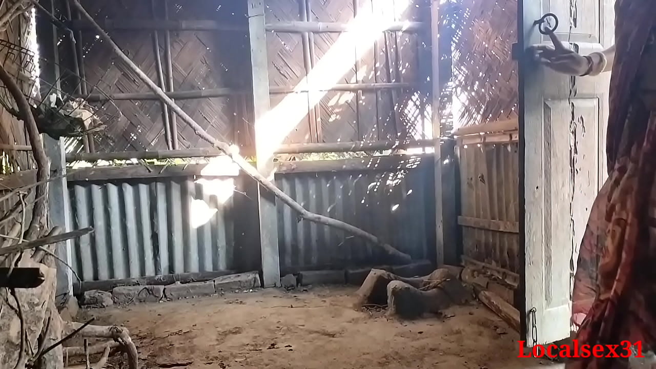 Indian Wife Sex In a Red Saree