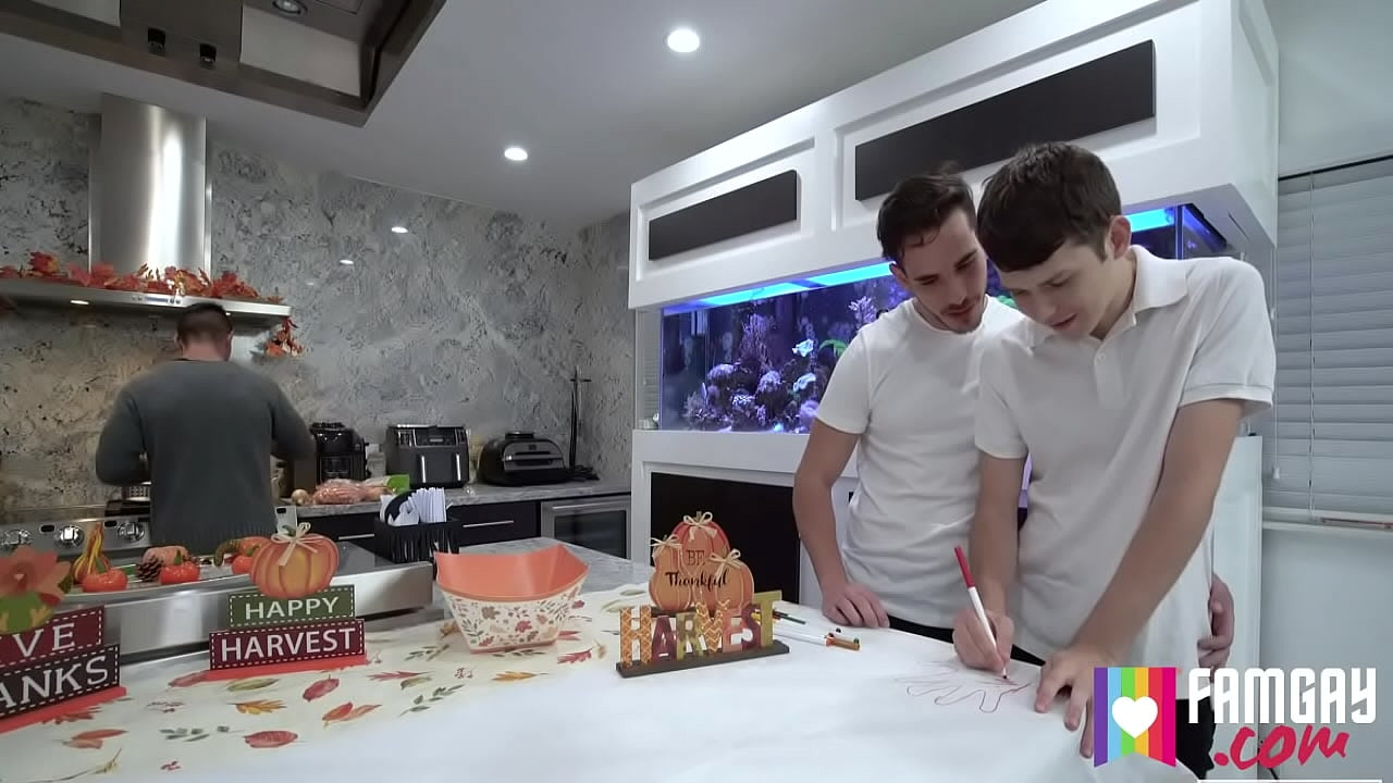 Family Dick - Thanksgiving